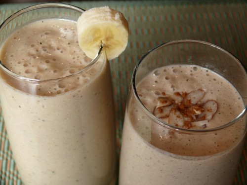 Banana & Almond-Cinnamon Shakes